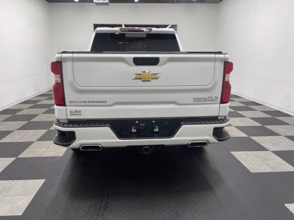 Used 2022 Chevrolet Silverado 1500 LTD High Country Truck Crew Cab