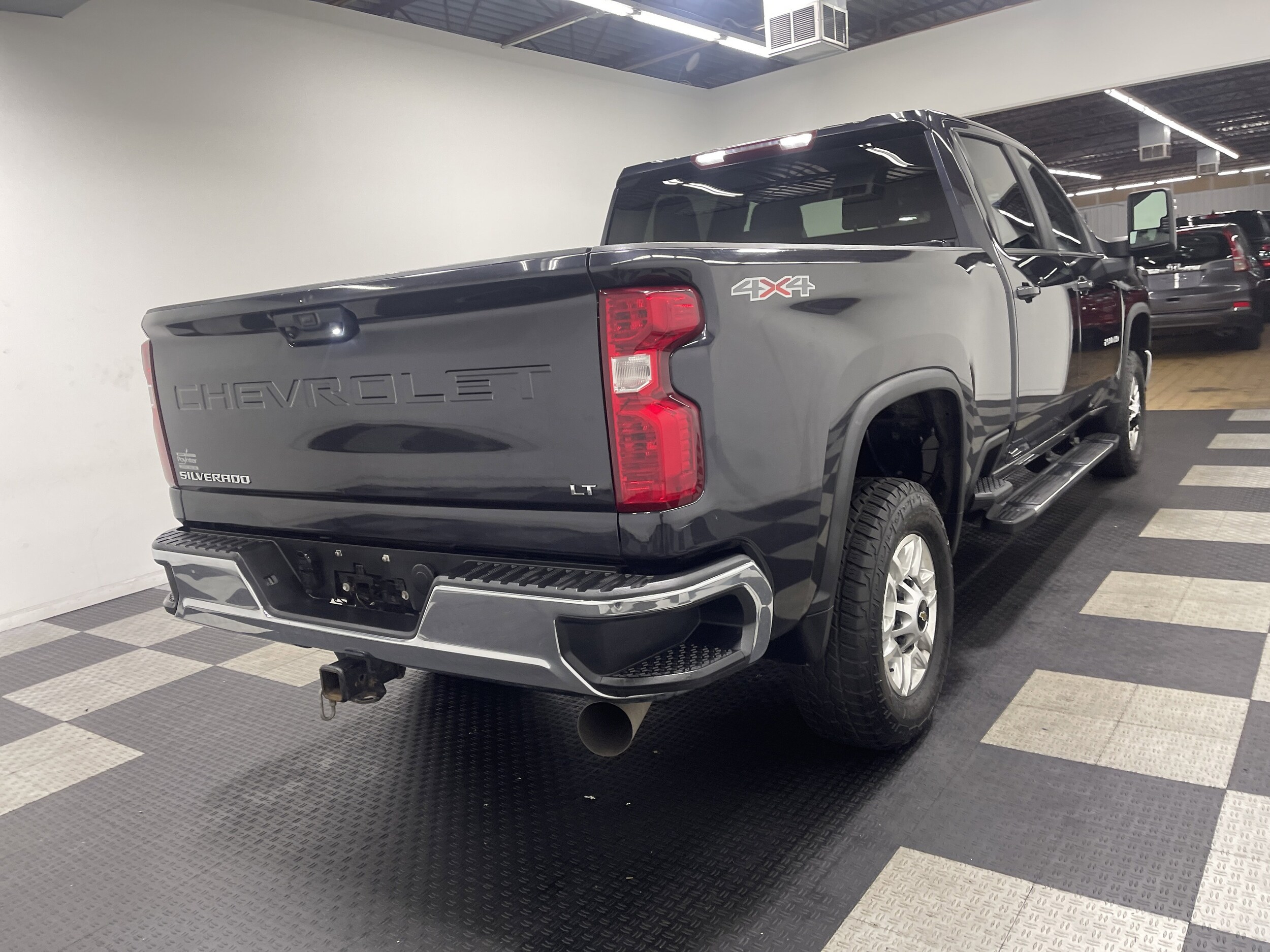 2024 Chevrolet Silverado 2500HD LT photo 4