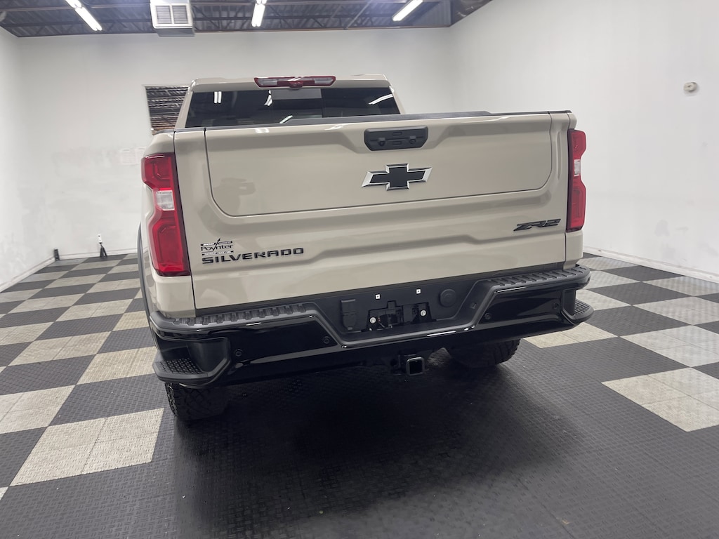 New 2026 Chevrolet Silverado 1500 ZR2 Truck