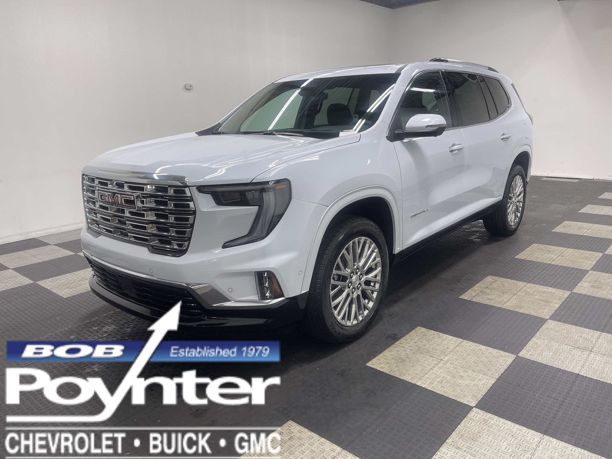 2026 GMC Acadia Denali's photo