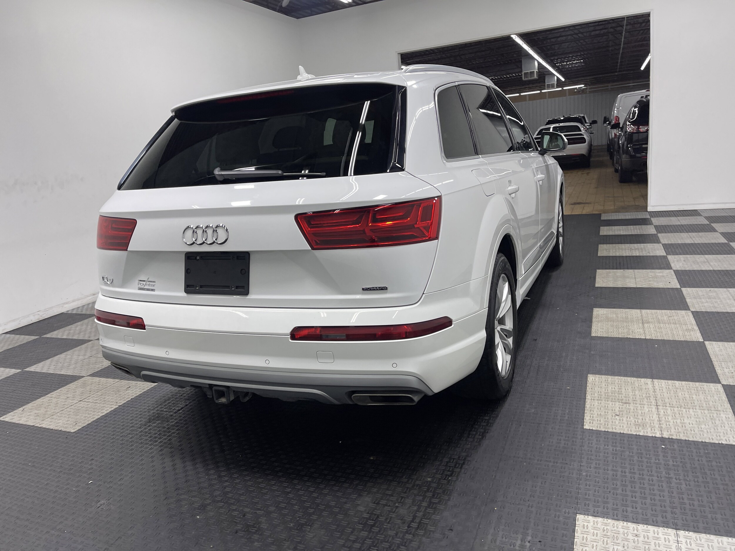 2019 Audi Q7 Premium photo 4