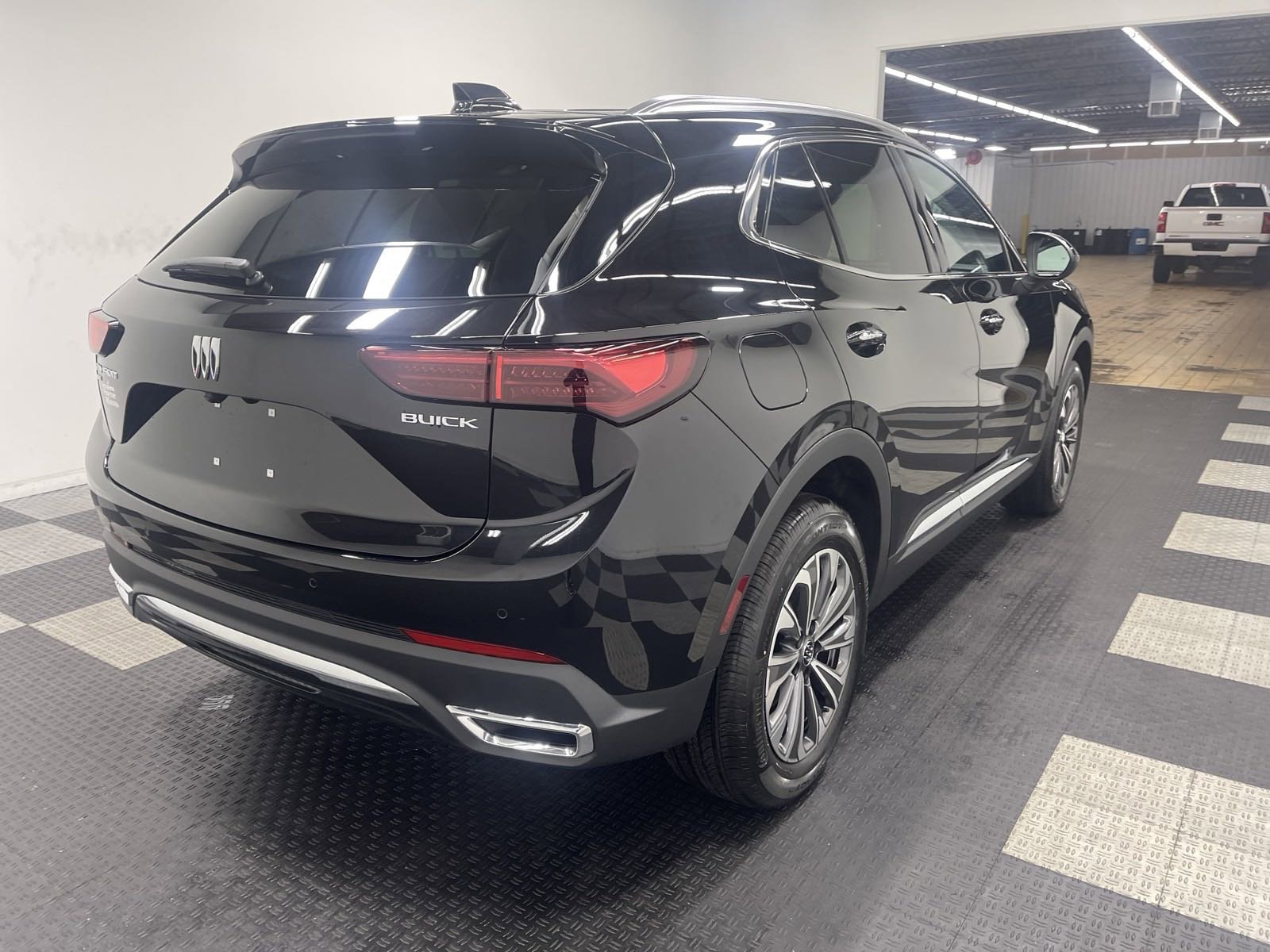 2025 Buick Envision Preferred photo 4