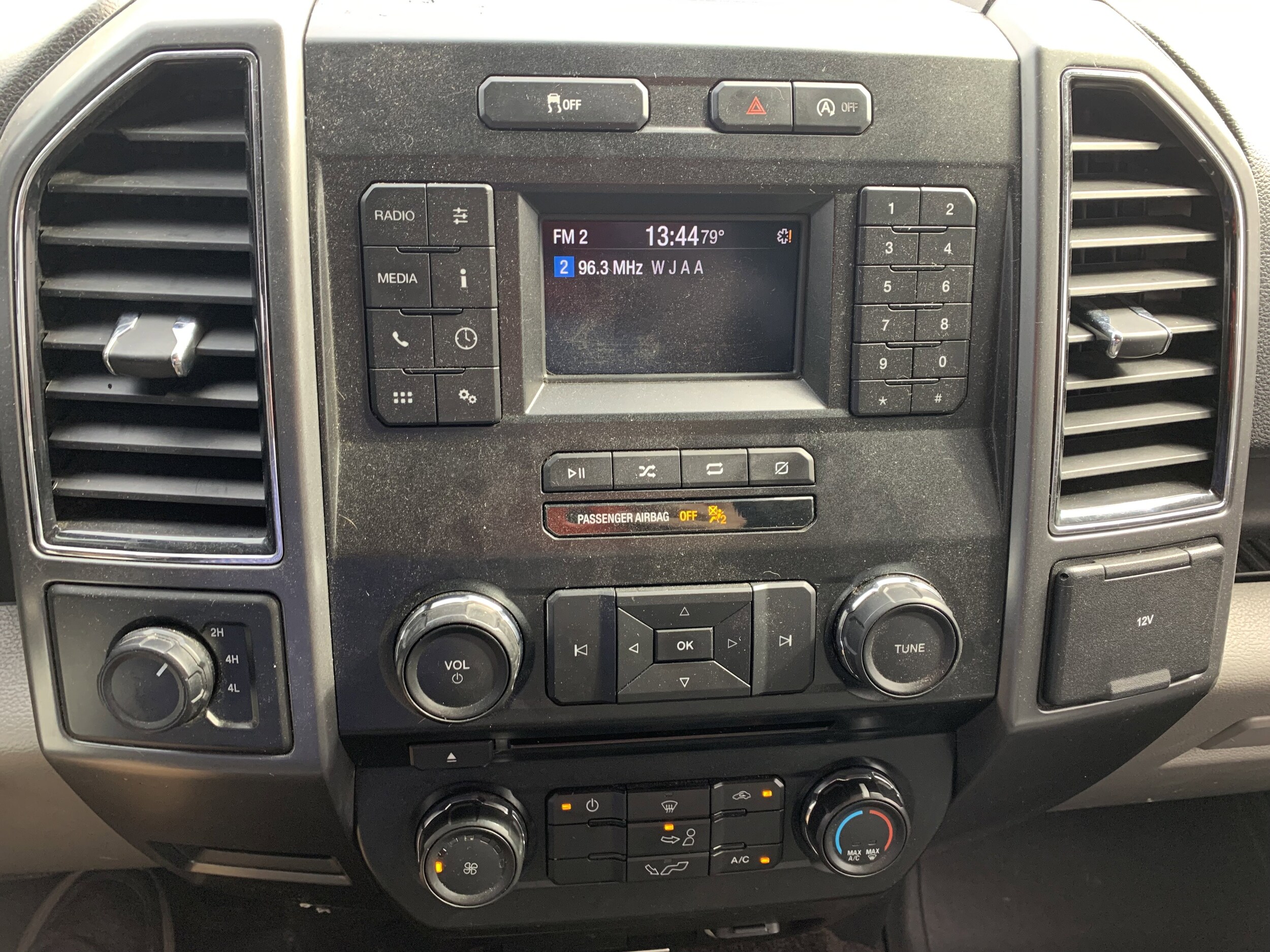 2018 Ford F-150 XL photo 4