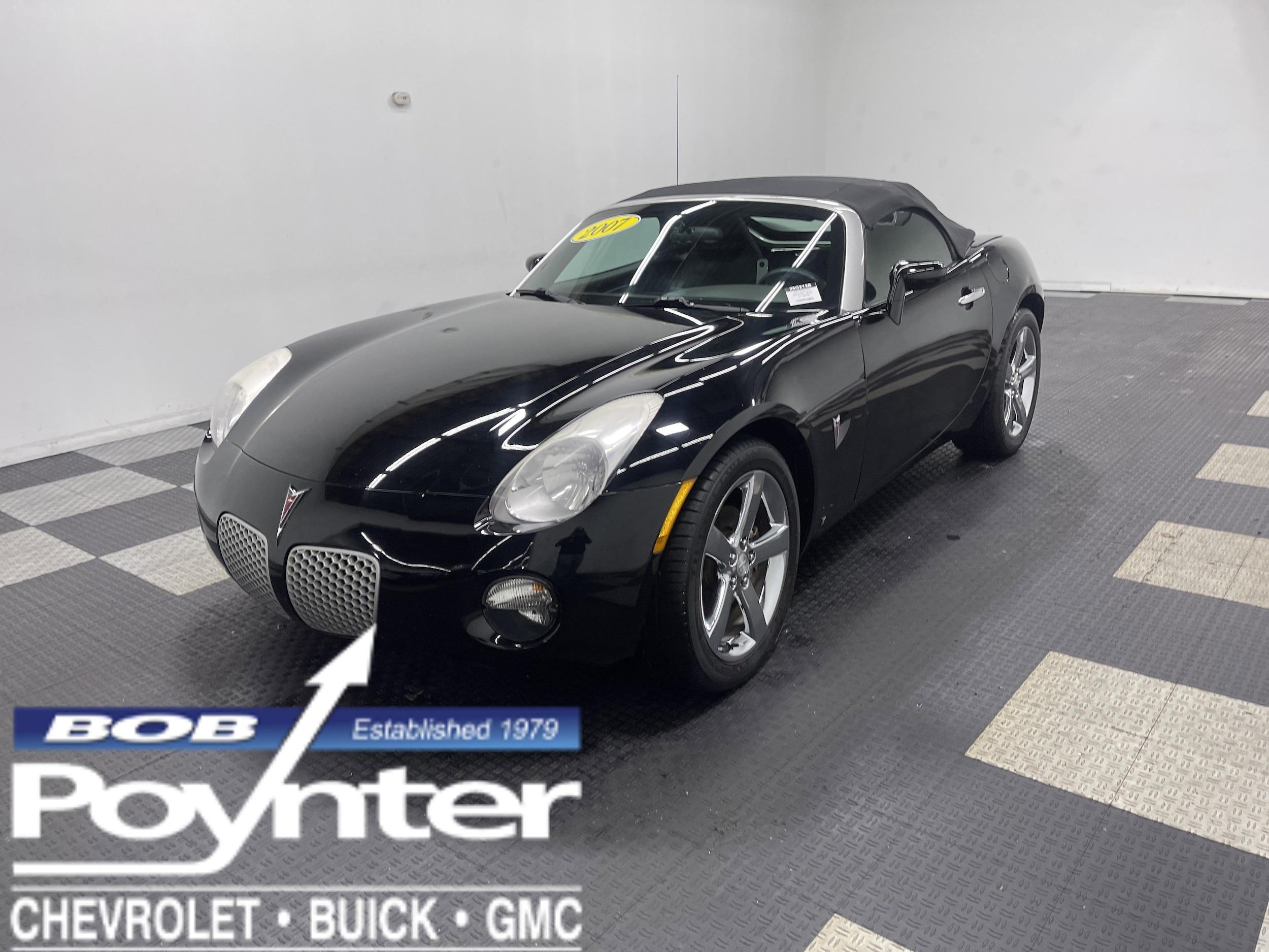 2007 Pontiac Solstice Base