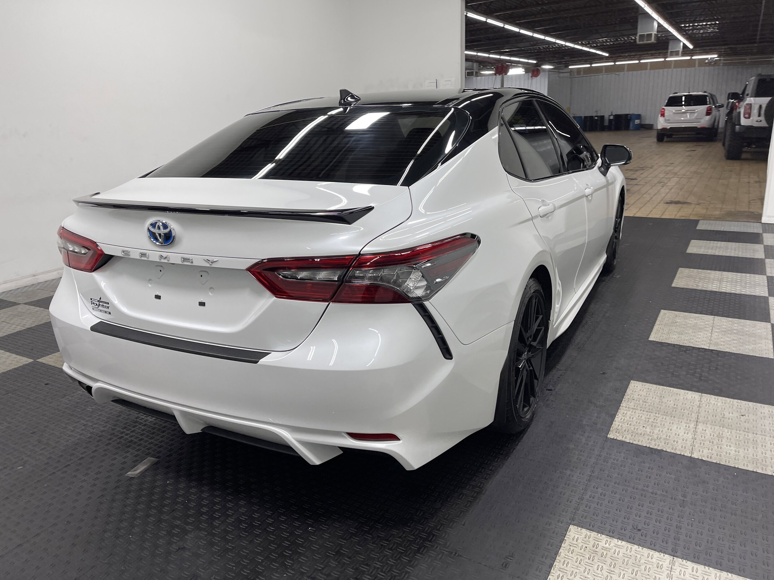 2024 Toyota Camry Hybrid XSE photo 4