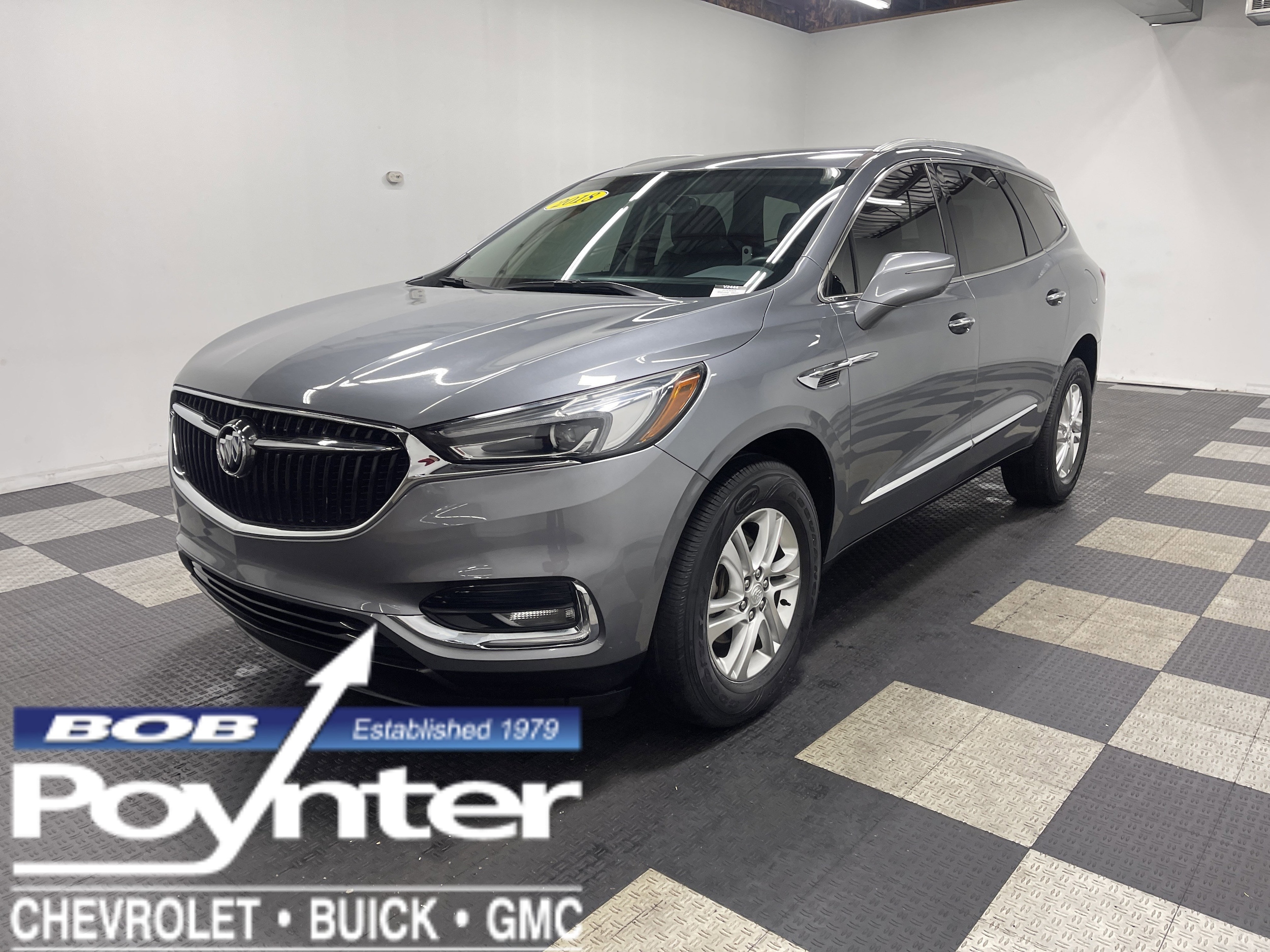 2018 Buick Enclave Essence's photo