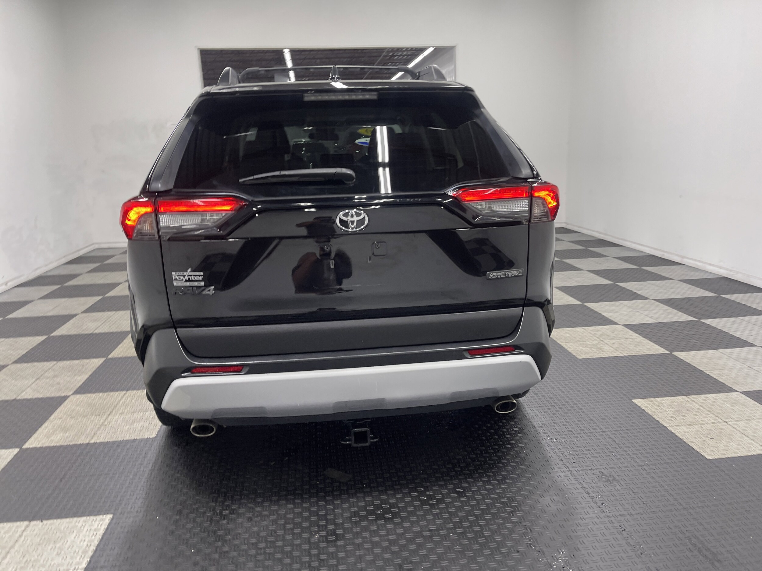 2020 Toyota RAV4 Adventure photo 3