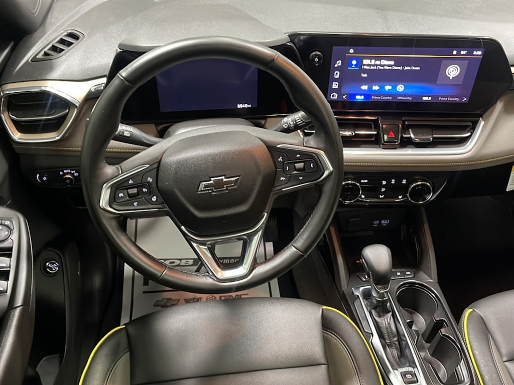 Used 2025 Chevrolet Trailblazer Activ SUV