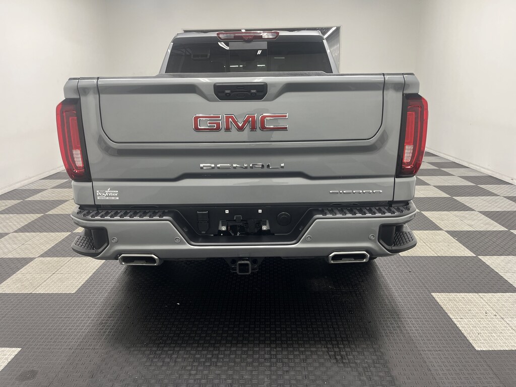 Used 2025 GMC