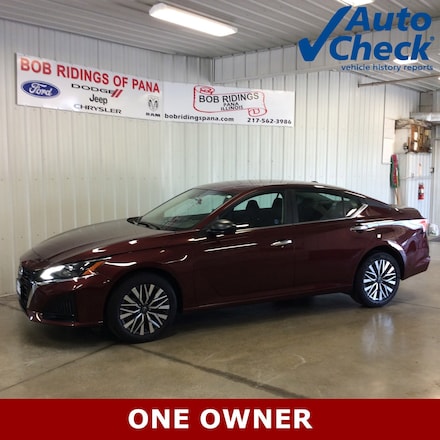 2024 Nissan Altima 2.5 SV Sedan B561