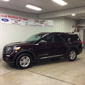 2023 Ford Explorer XLT SUV B470