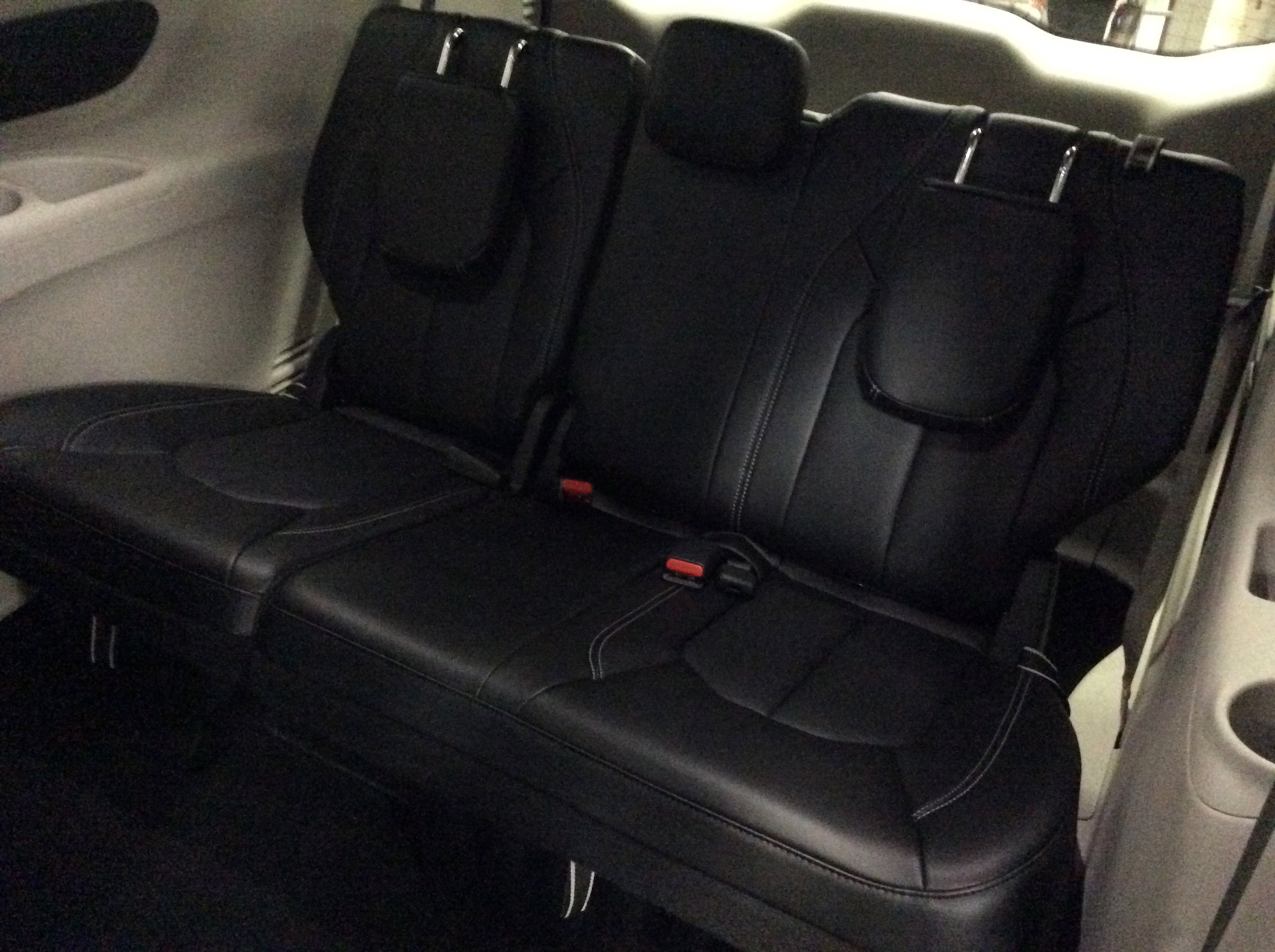 2024 Chrysler Pacifica Touring L - Photo 36