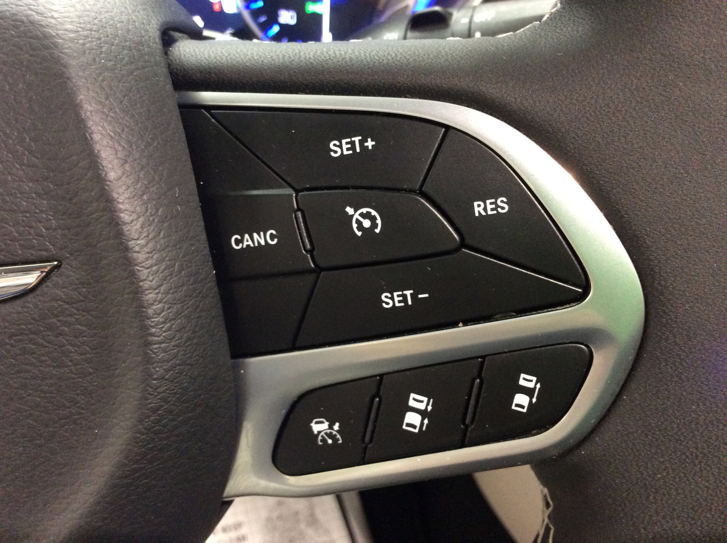 2024 Chrysler Pacifica Touring L - Photo 24