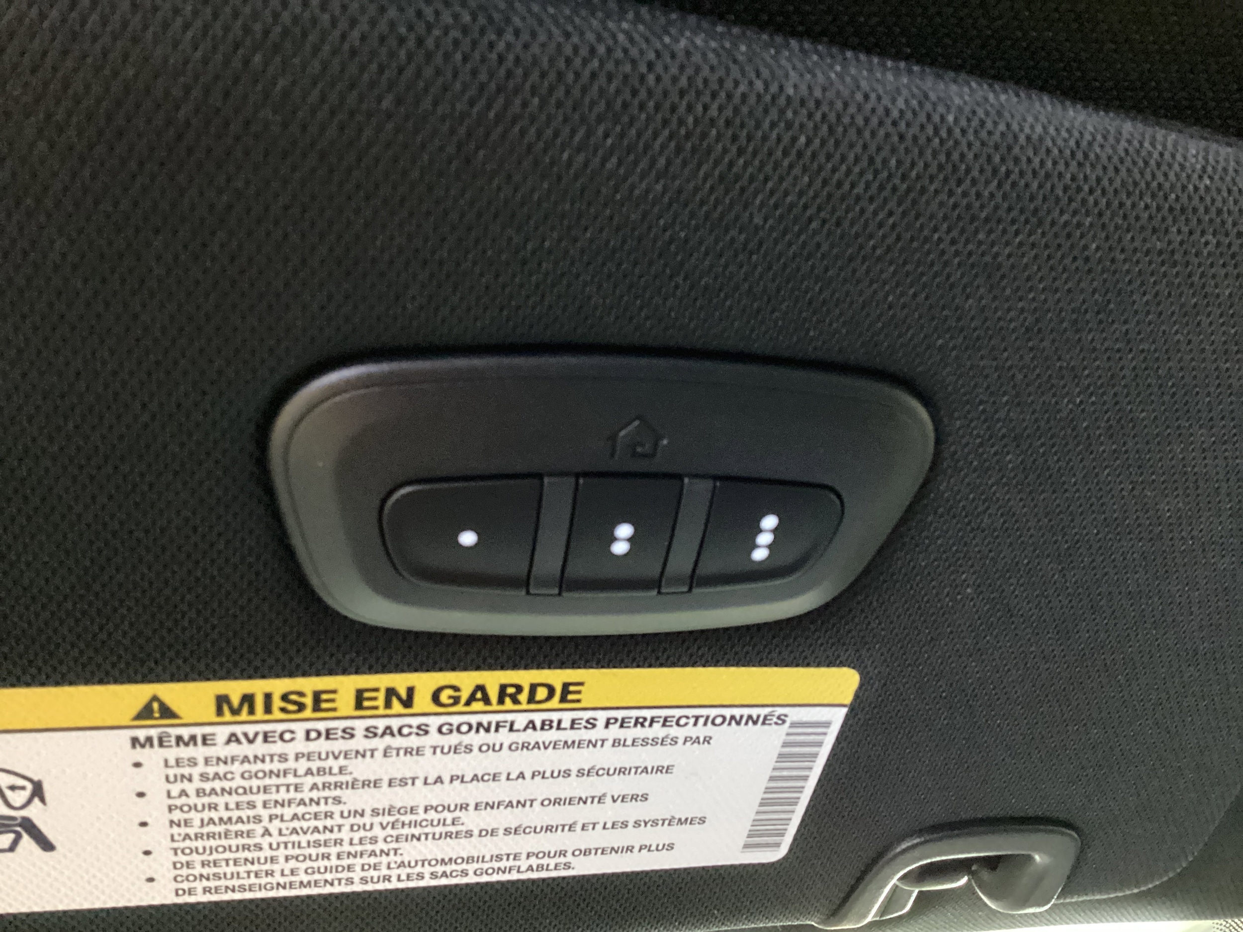 2026 Chrysler Pacifica Limited - Photo 25