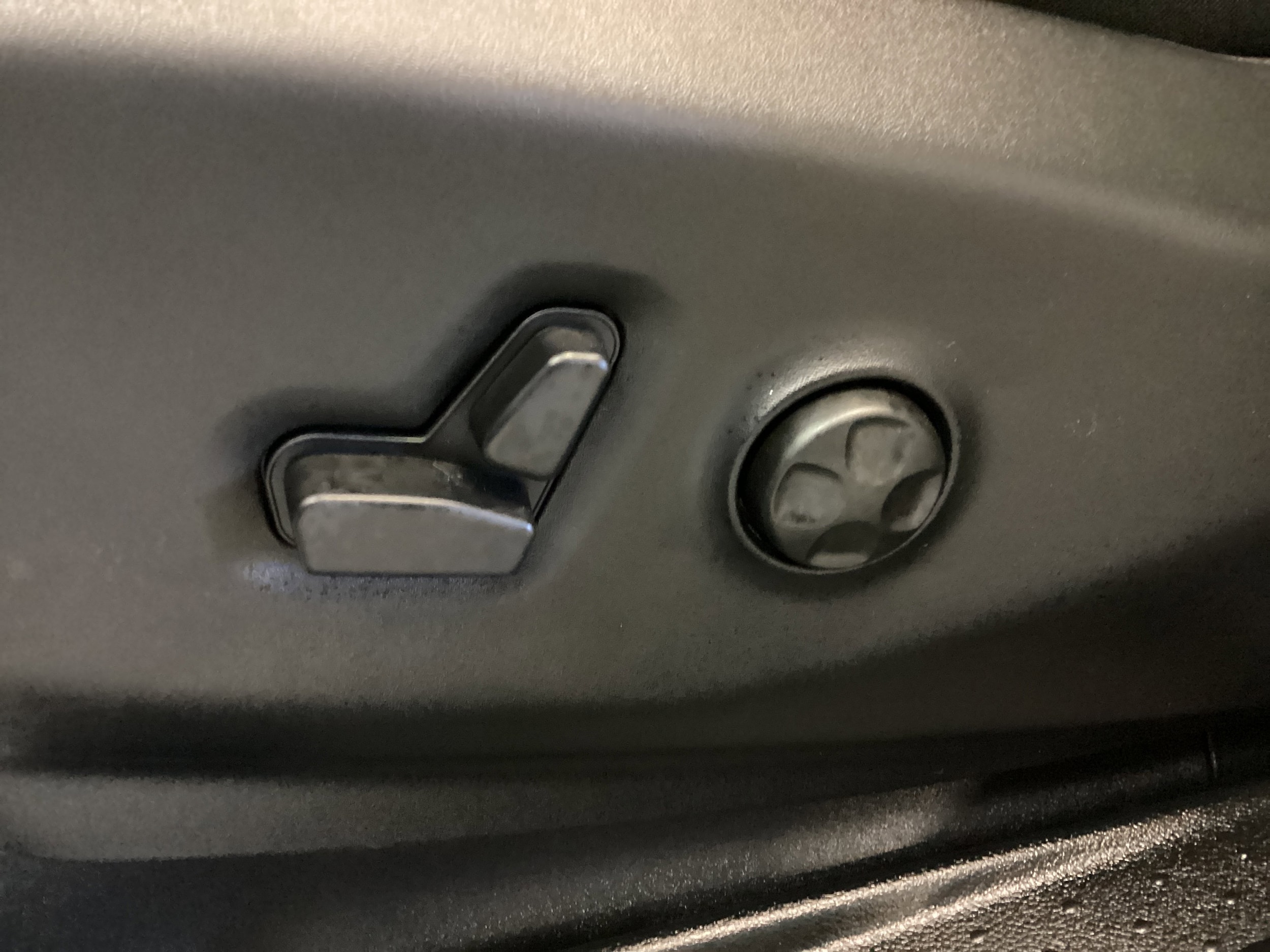 2026 Chrysler Pacifica Limited - Photo 16