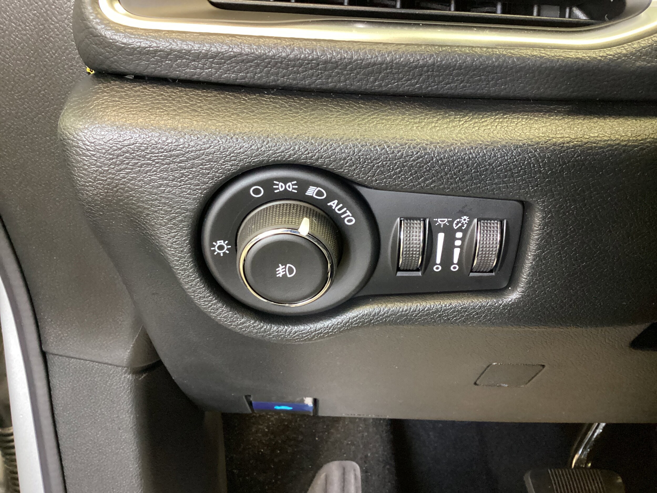 2026 Chrysler Pacifica Limited - Photo 22