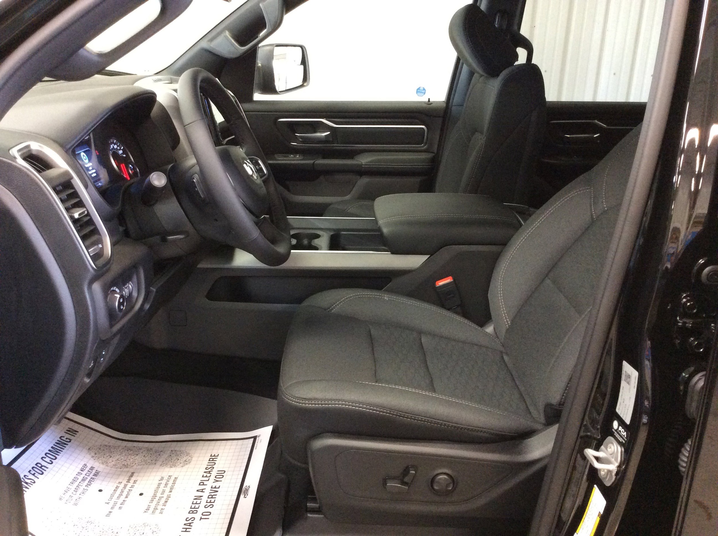 2025 RAM 1500 Big Horn/Lone Star - Photo 13