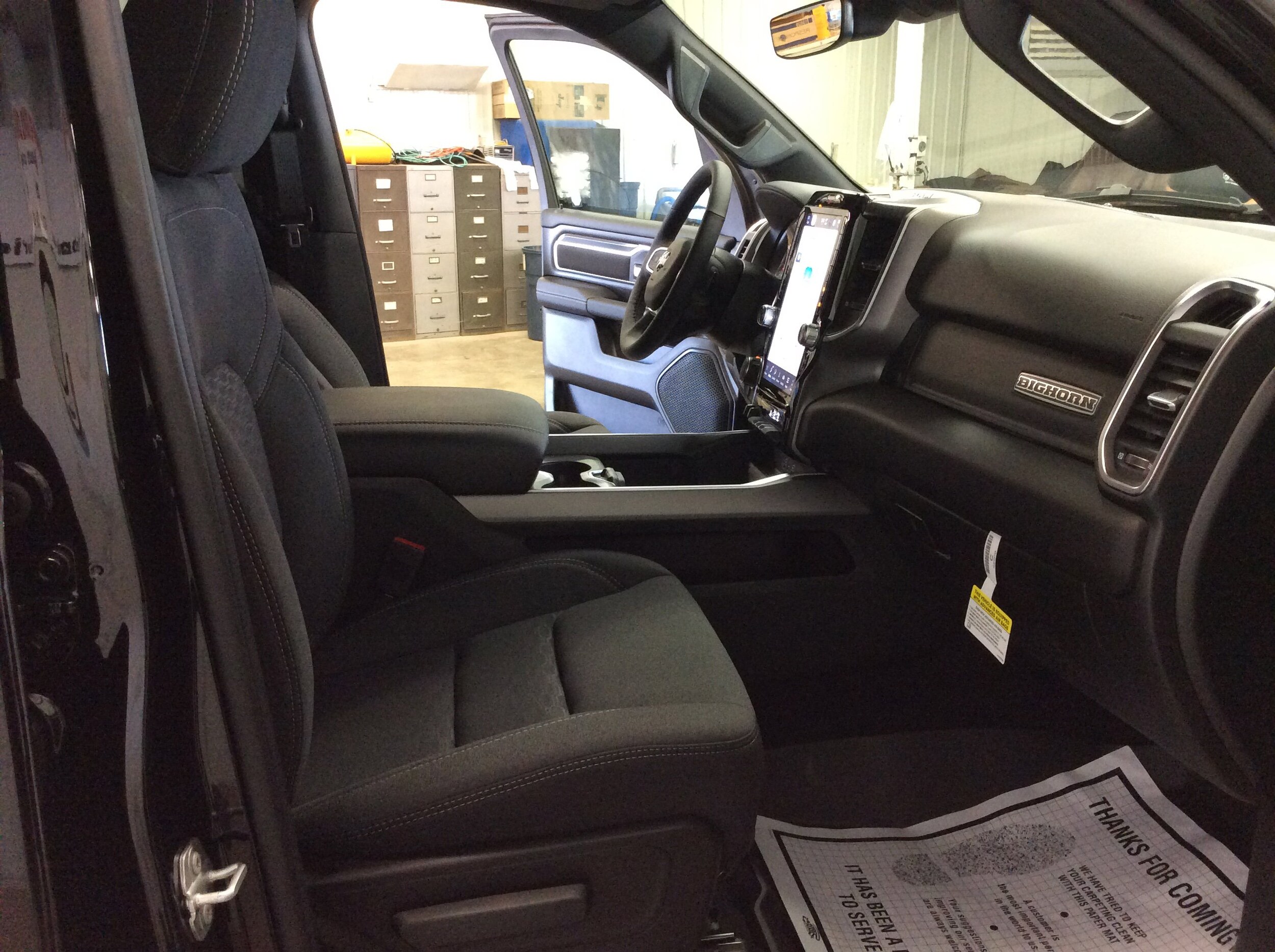 2025 RAM 1500 Big Horn/Lone Star - Photo 37