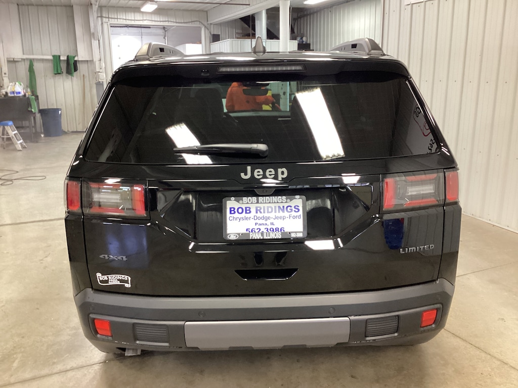 New 2026 Jeep Cherokee Laredo Sport Utility