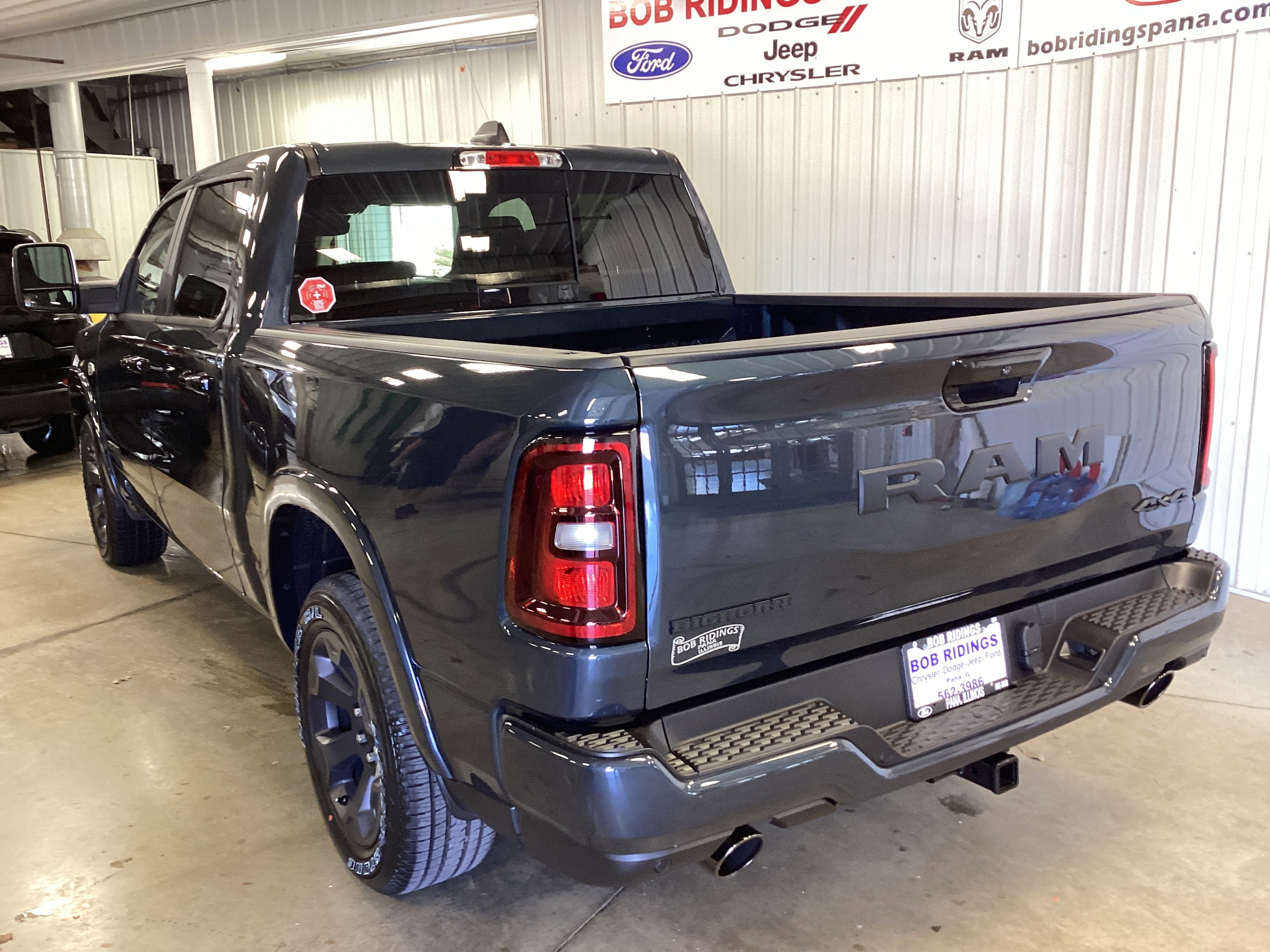 2026 RAM 1500 Big Horn/Lone Star - Photo 3