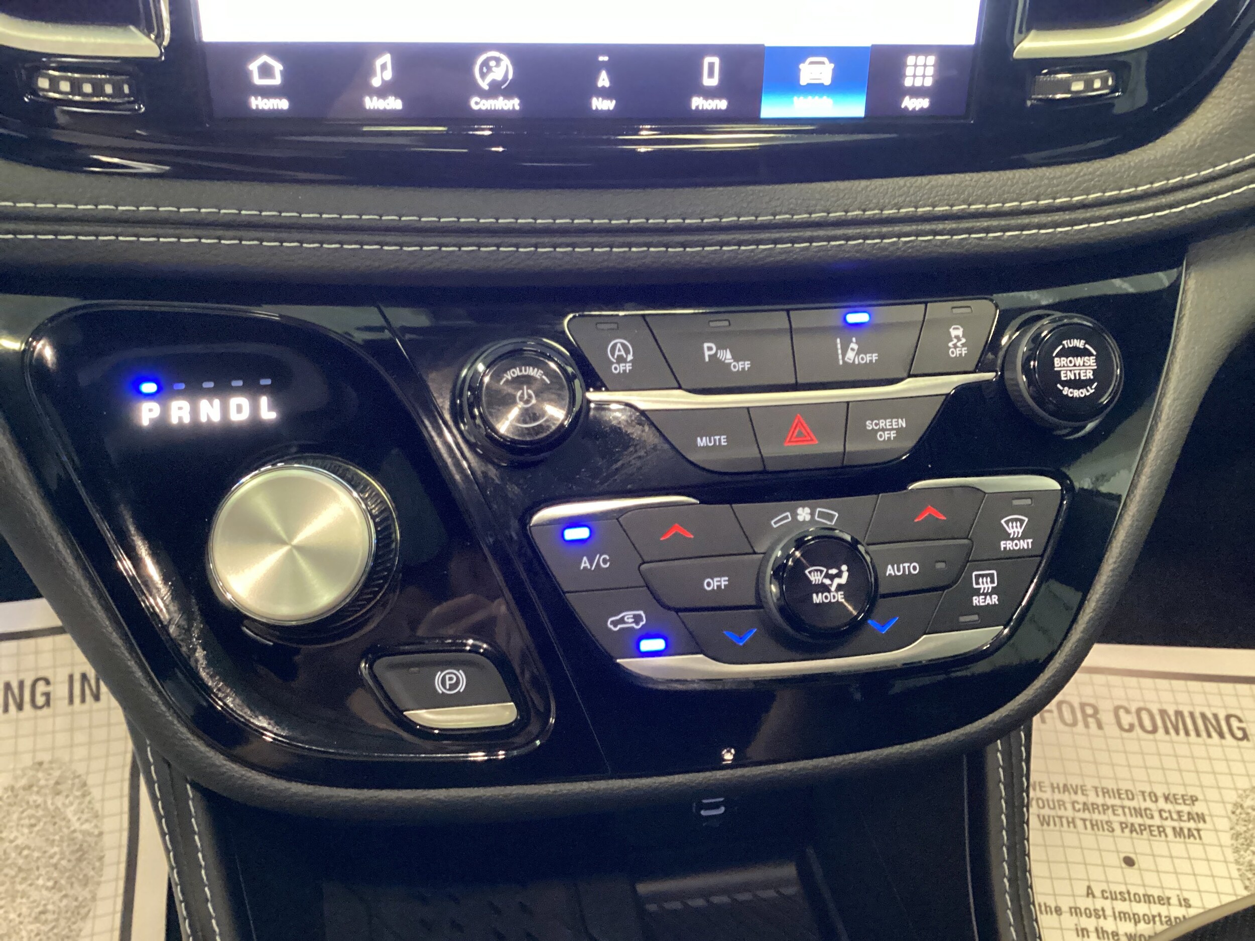 2026 Chrysler Pacifica Limited - Photo 34