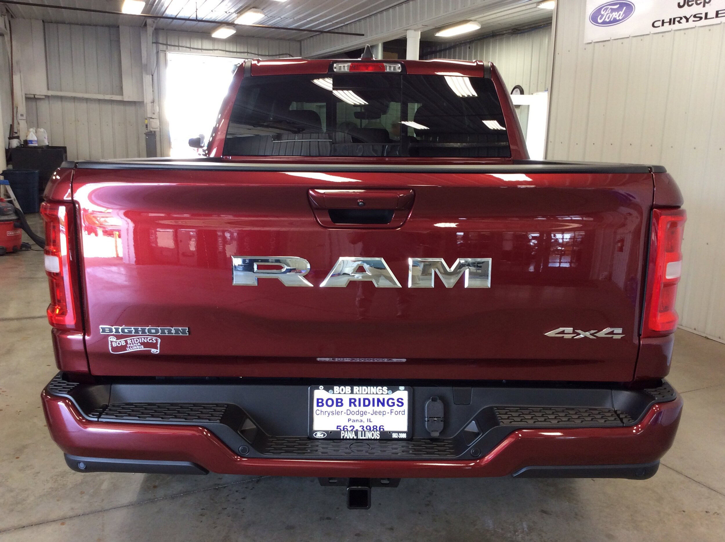 2025 Ram 1500 Lone Star photo 4