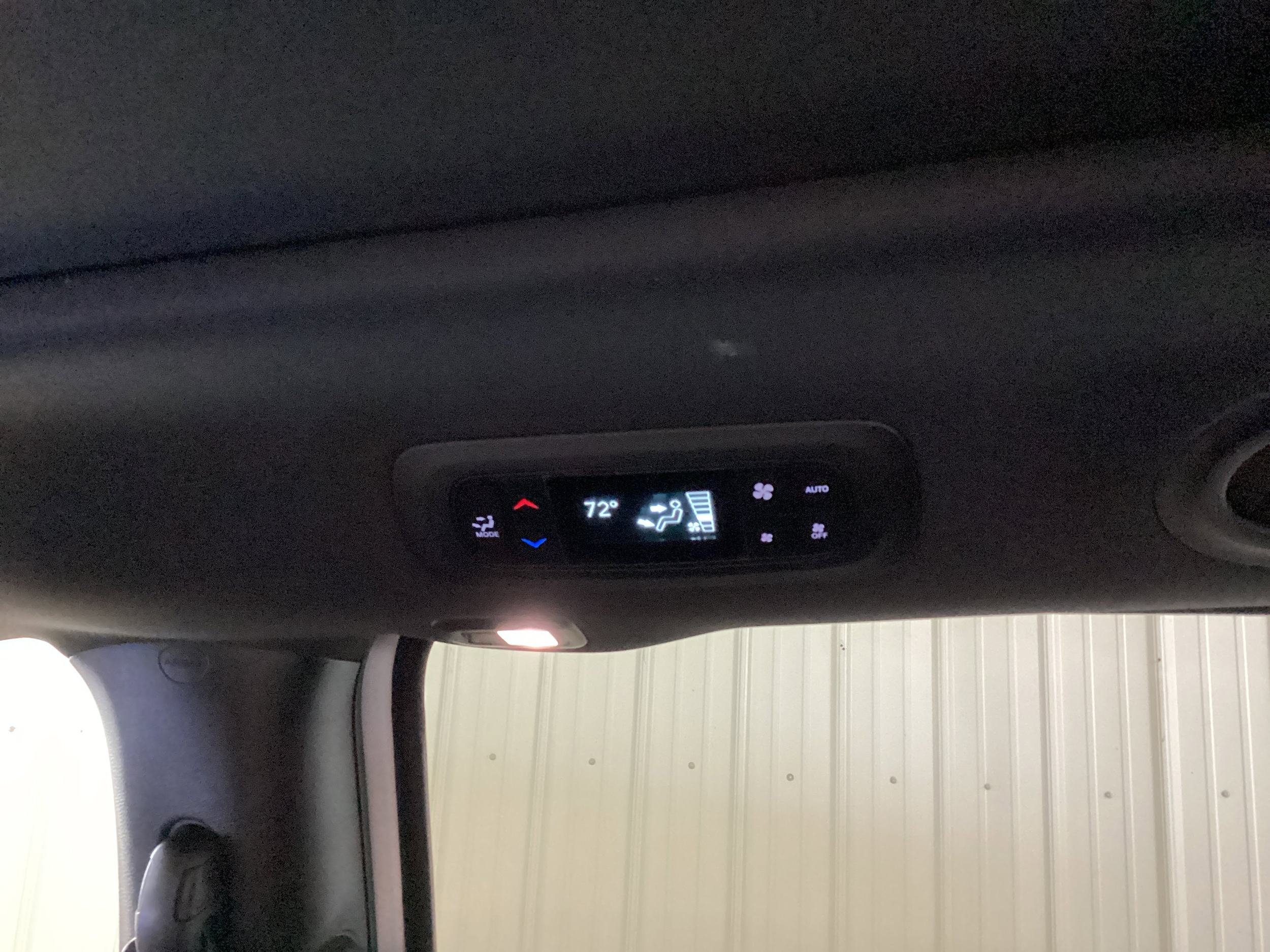 2026 Chrysler Pacifica Limited - Photo 34