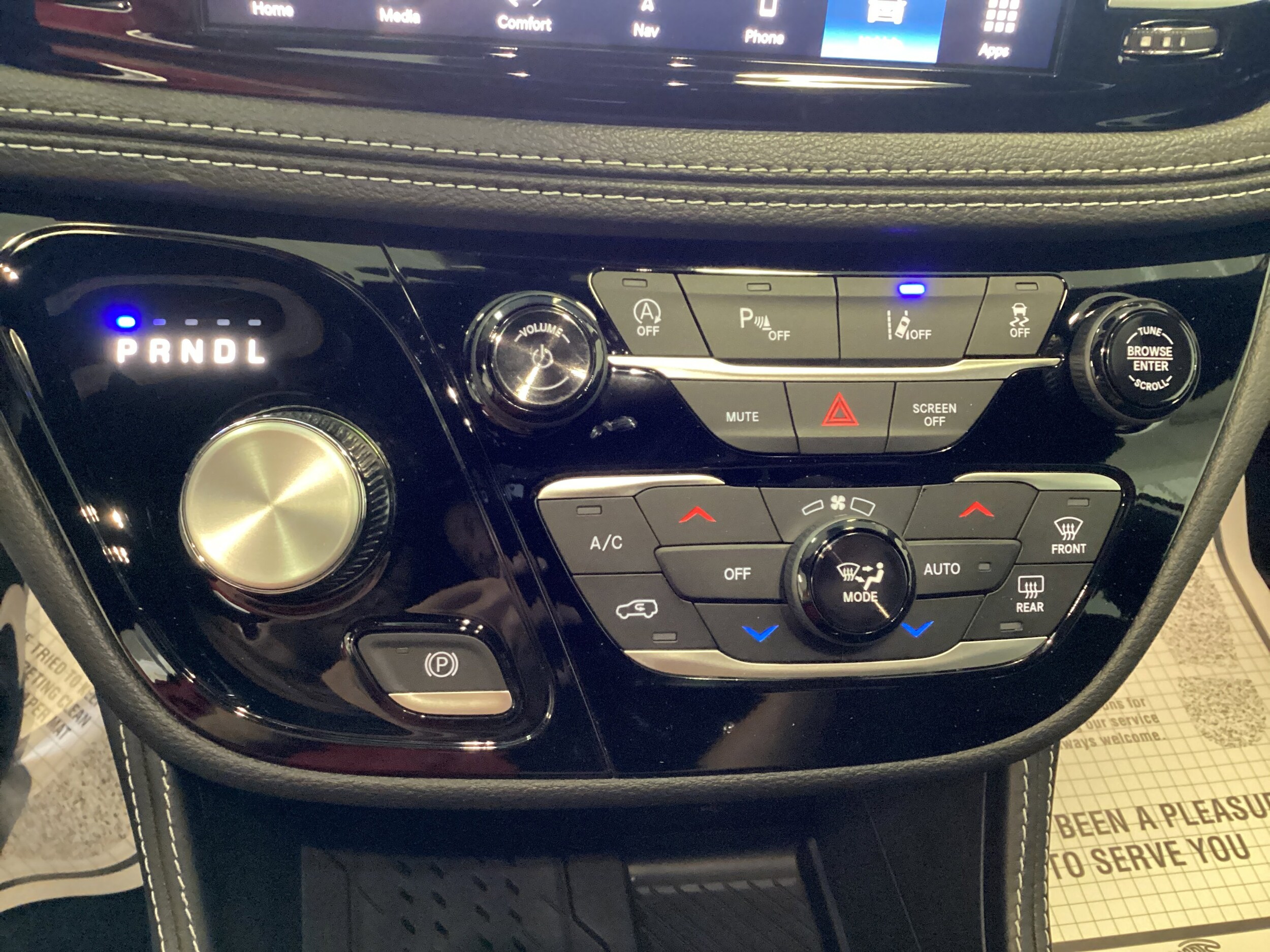 2026 Chrysler Pacifica Limited - Photo 31