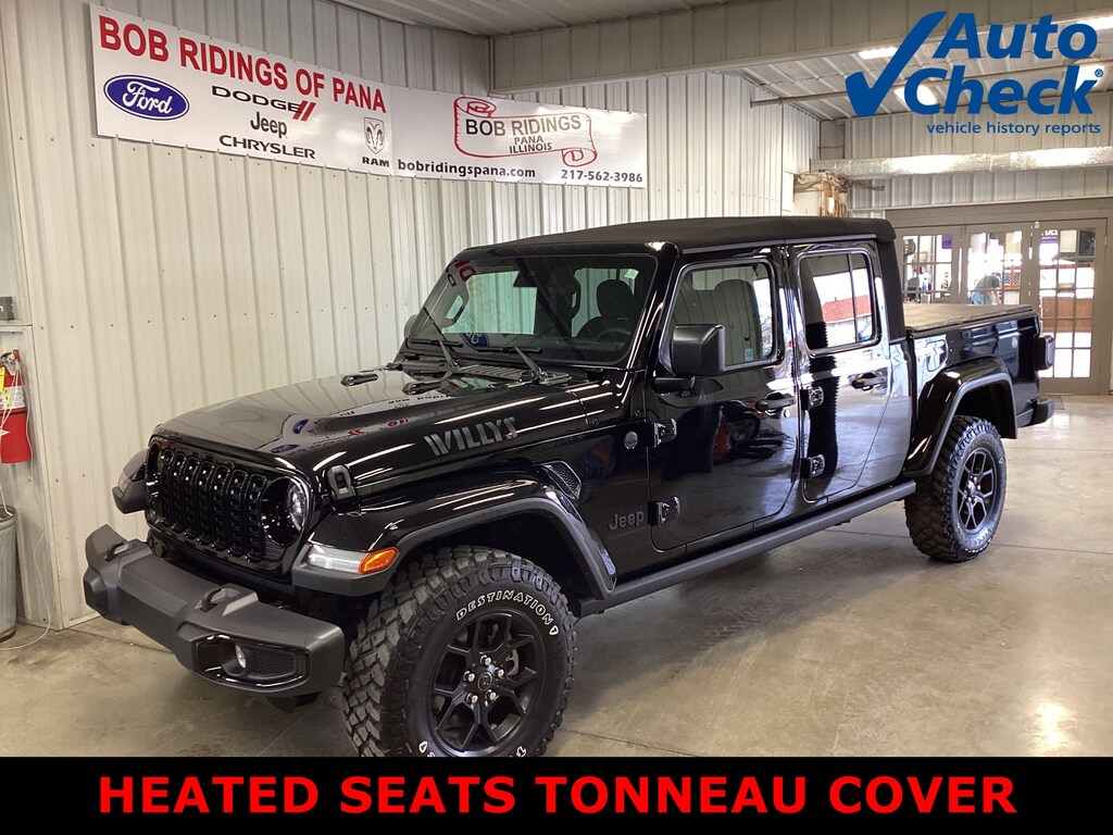 Used 2024 Jeep Gladiator Willys Truck Crew Cab