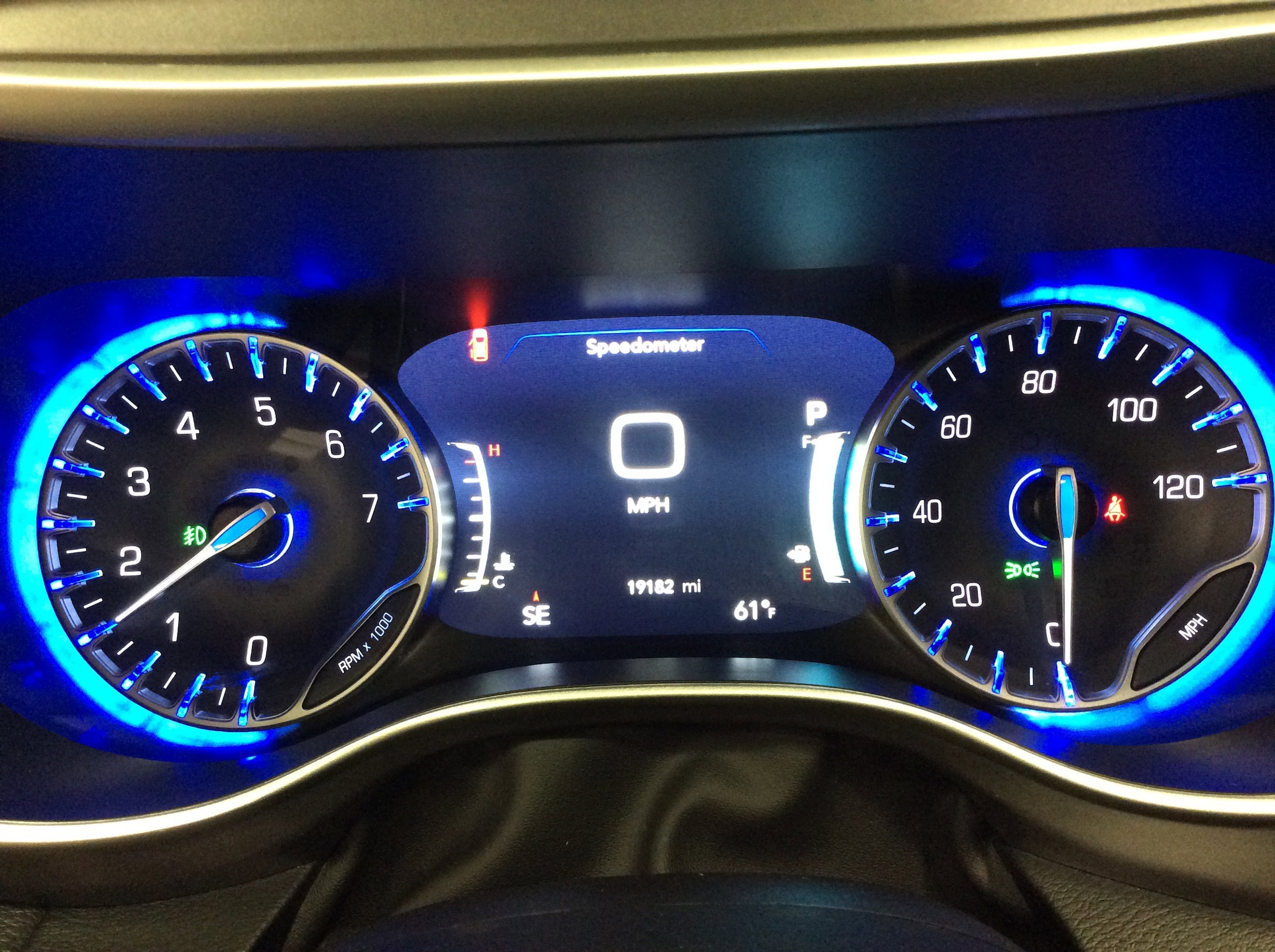 2024 Chrysler Pacifica Touring L - Photo 25