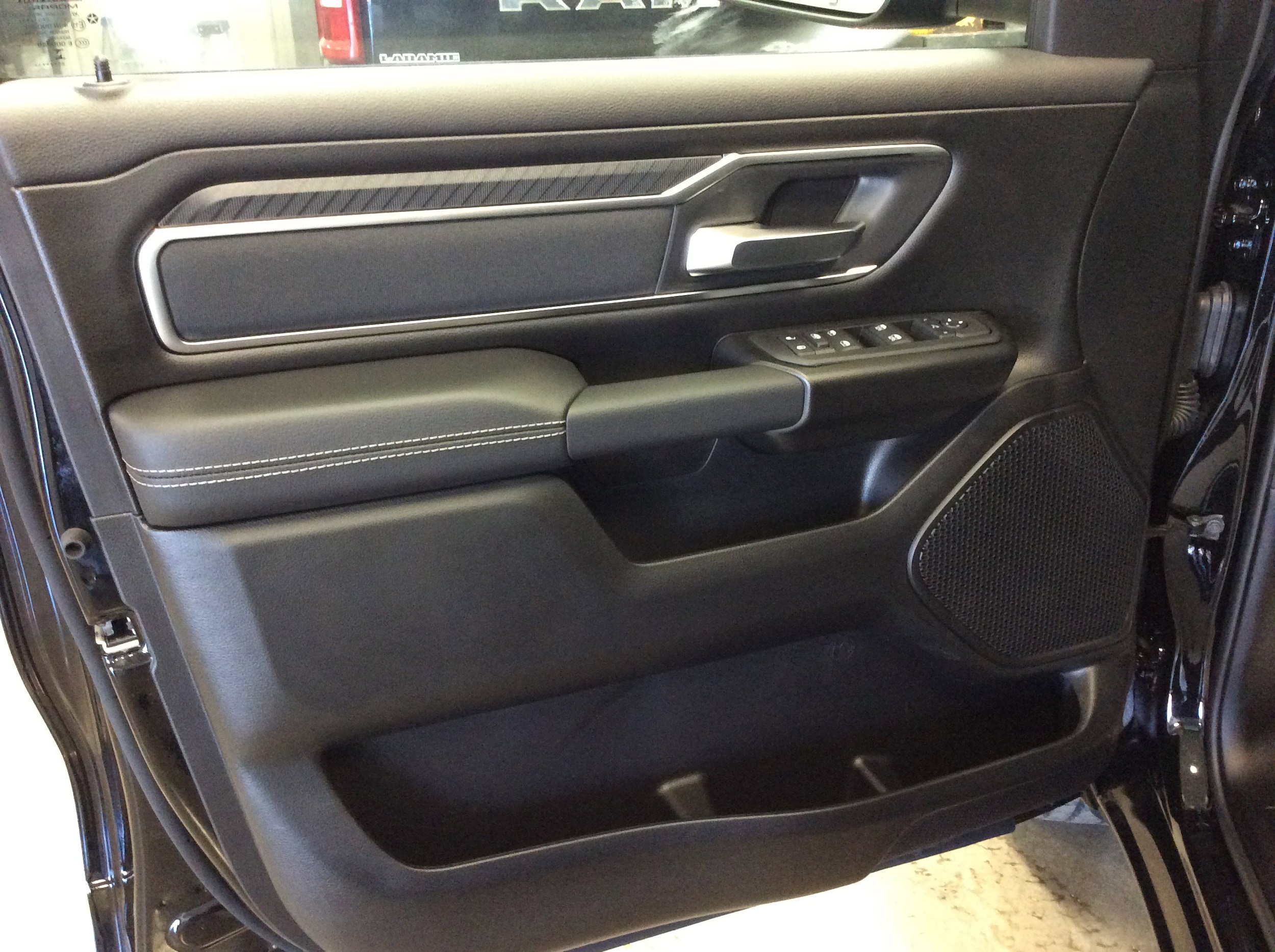 2025 RAM 1500 Big Horn/Lone Star - Photo 11