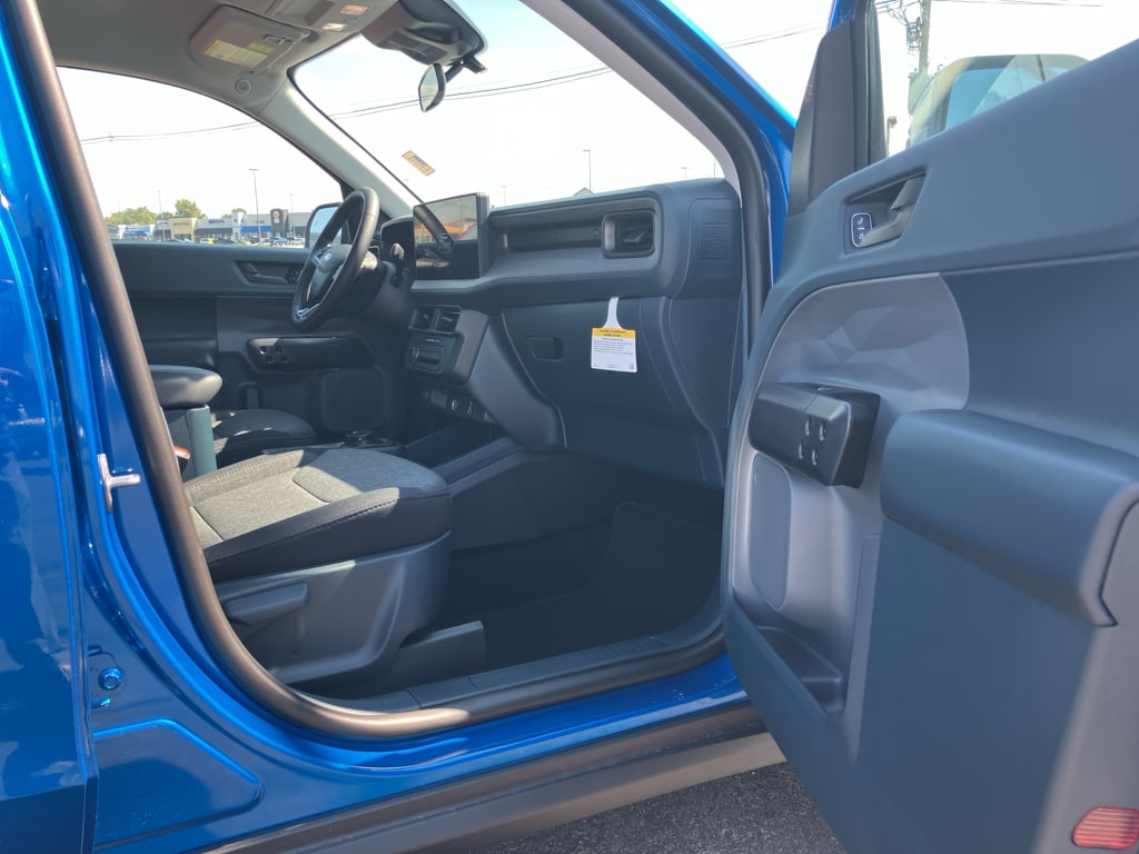 2025 Ford Maverick XLT - Photo 6