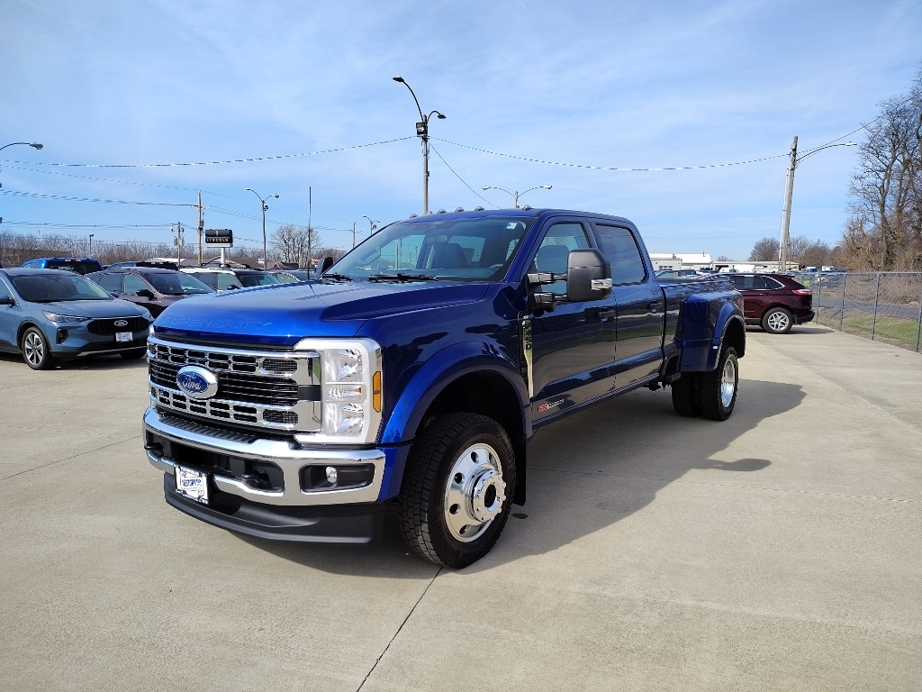 New 2026 Ford F-450 XLT Crew Cab