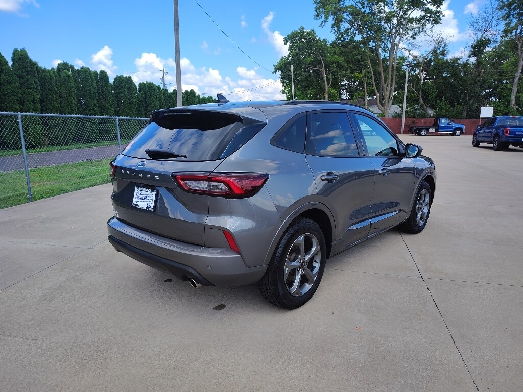 Used 2024 Ford Escape ST-Line Sport Utility