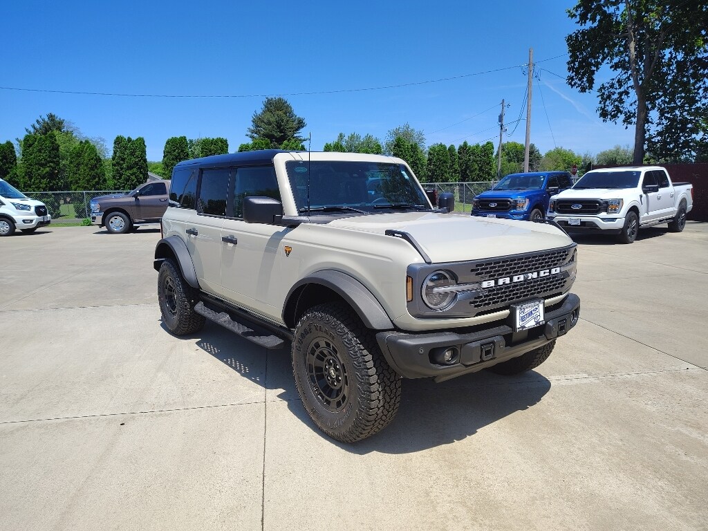 New 2026 Ford Bronco Badlands Sport Utility