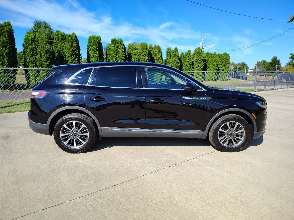 Used 2023 Lincoln Nautilus SUV