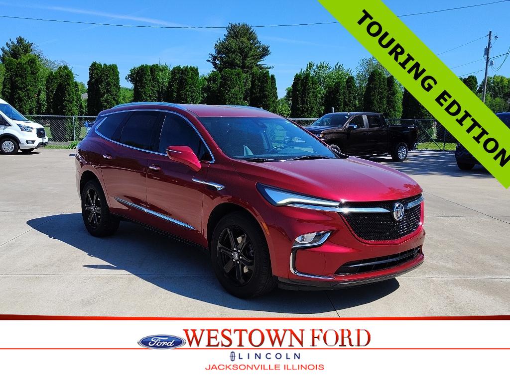 2023 Buick Enclave Essence's photo