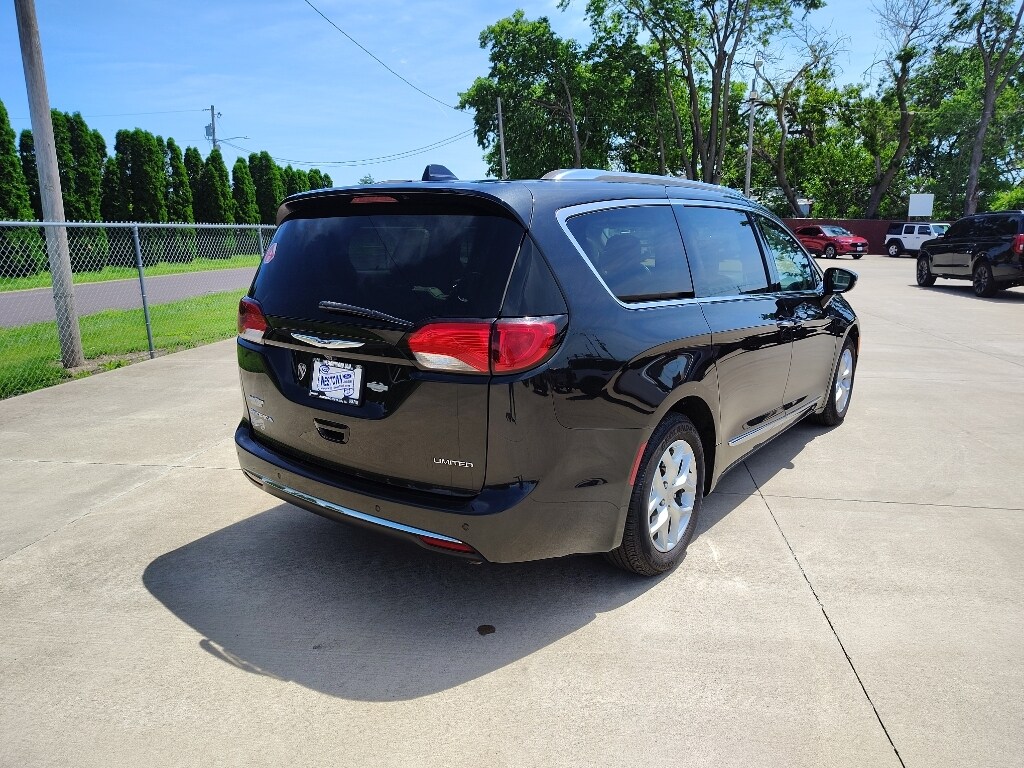 Used 2020 Chrysler Pacifica Limited Passenger Van