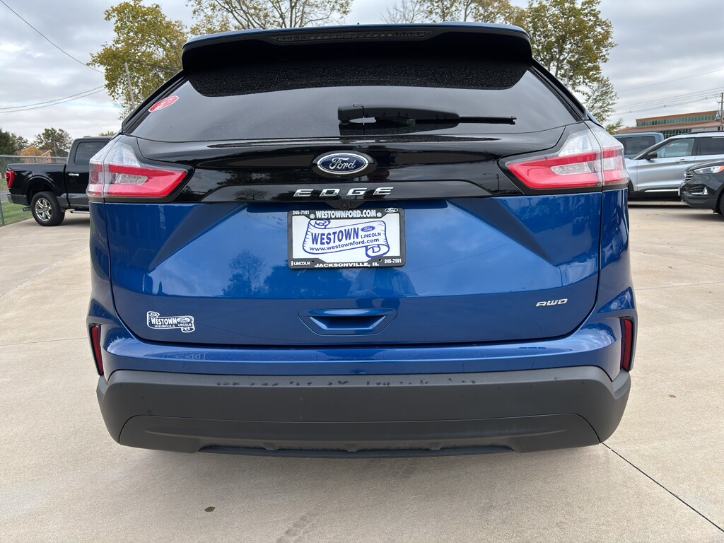 Used 2024 Ford Edge SE SUV
