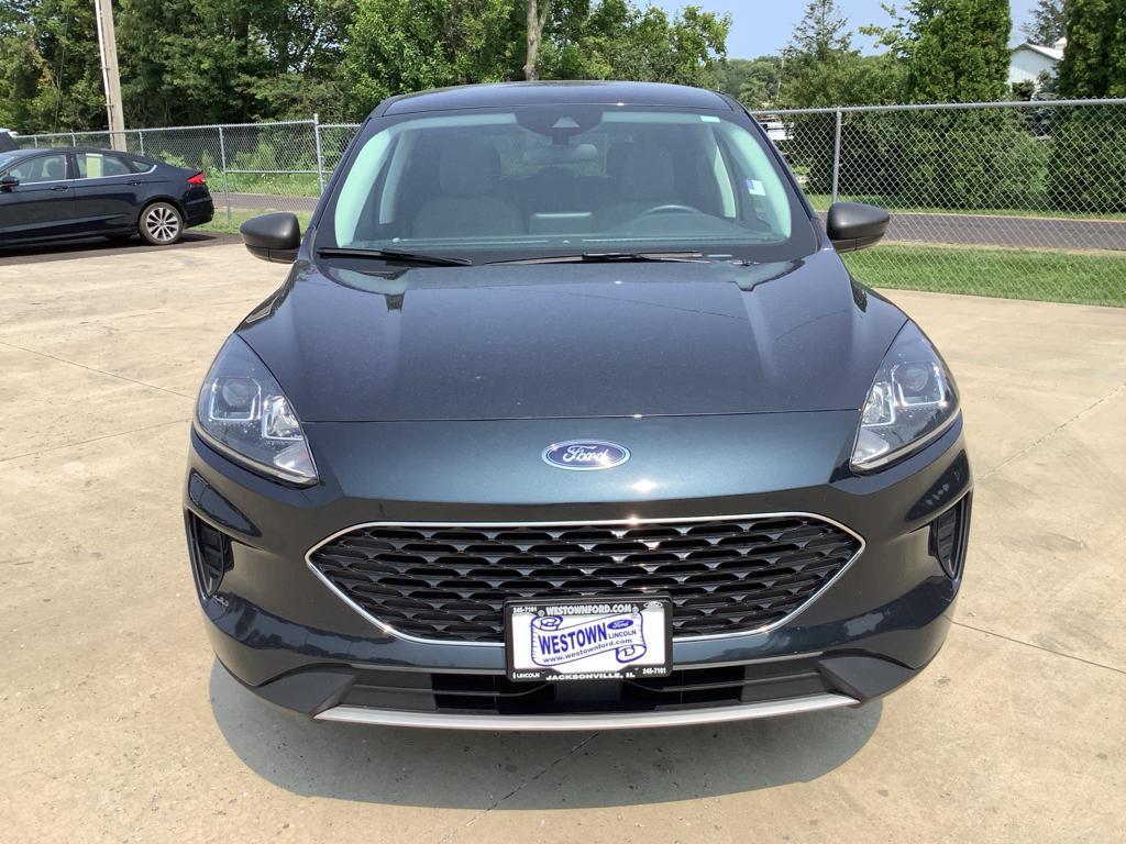 Used 2022 Ford Escape SE with VIN 1FMCU9BZ3NUA93139 for sale in Jacksonville, IL