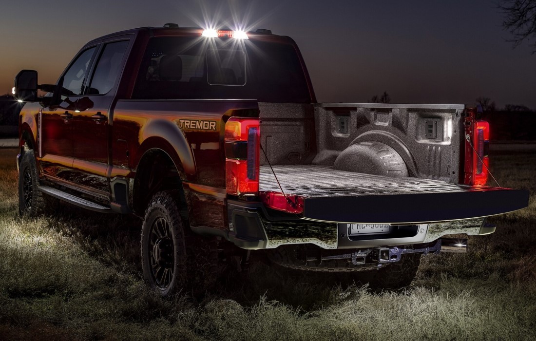 Ford F-250 bed