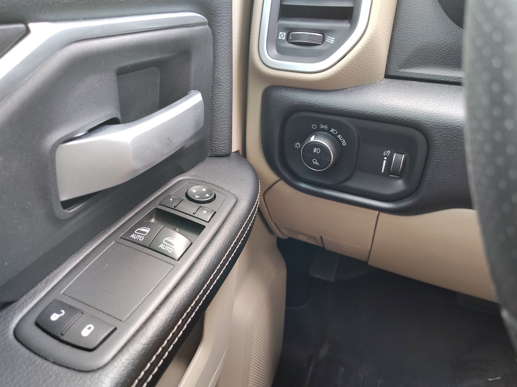 2021 RAM Ram 3500 Pickup Big Horn - Photo 12