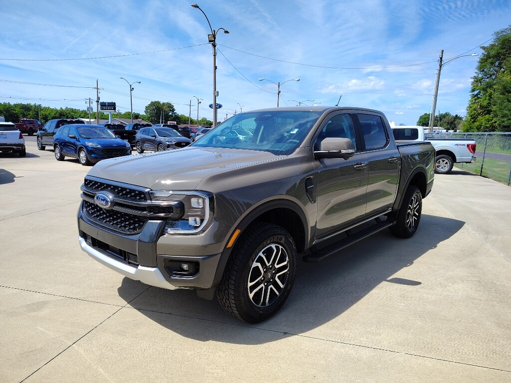 2025 Ford Ranger Lariat photo 3