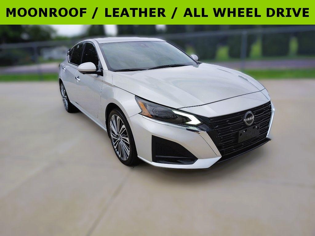 Used 2024 Nissan Altima 2.5 SL Sedan