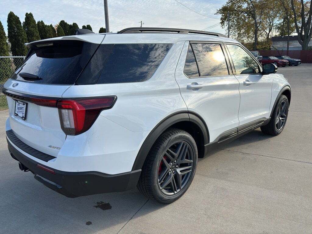 New 2026 Ford Explorer ST-Line Sport Utility