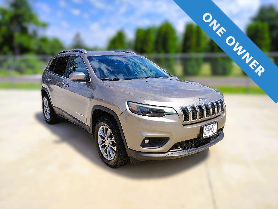 Used 2019 Jeep Cherokee Latitude Plus with VIN 1C4PJMLB1KD338065 for sale in Jacksonville, IL