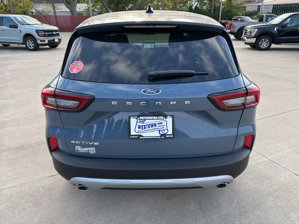 2026 Ford Escape Active photo 4