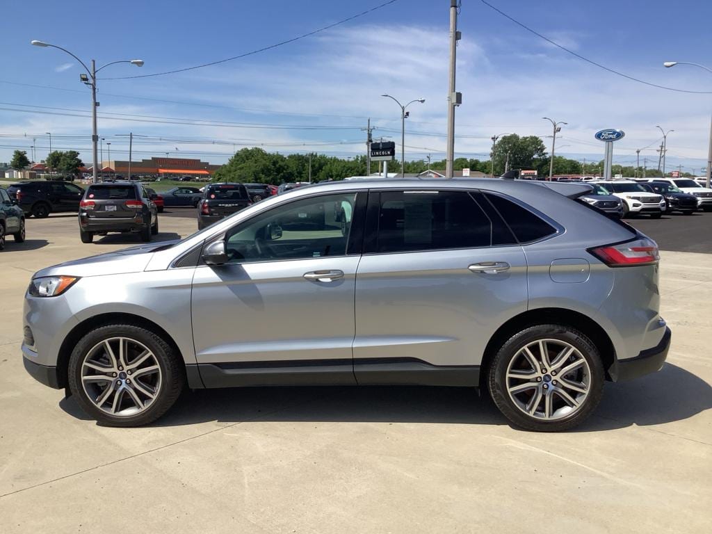 Used 2022 Ford Edge Titanium with VIN 2FMPK4K93NBA21065 for sale in Jacksonville, IL