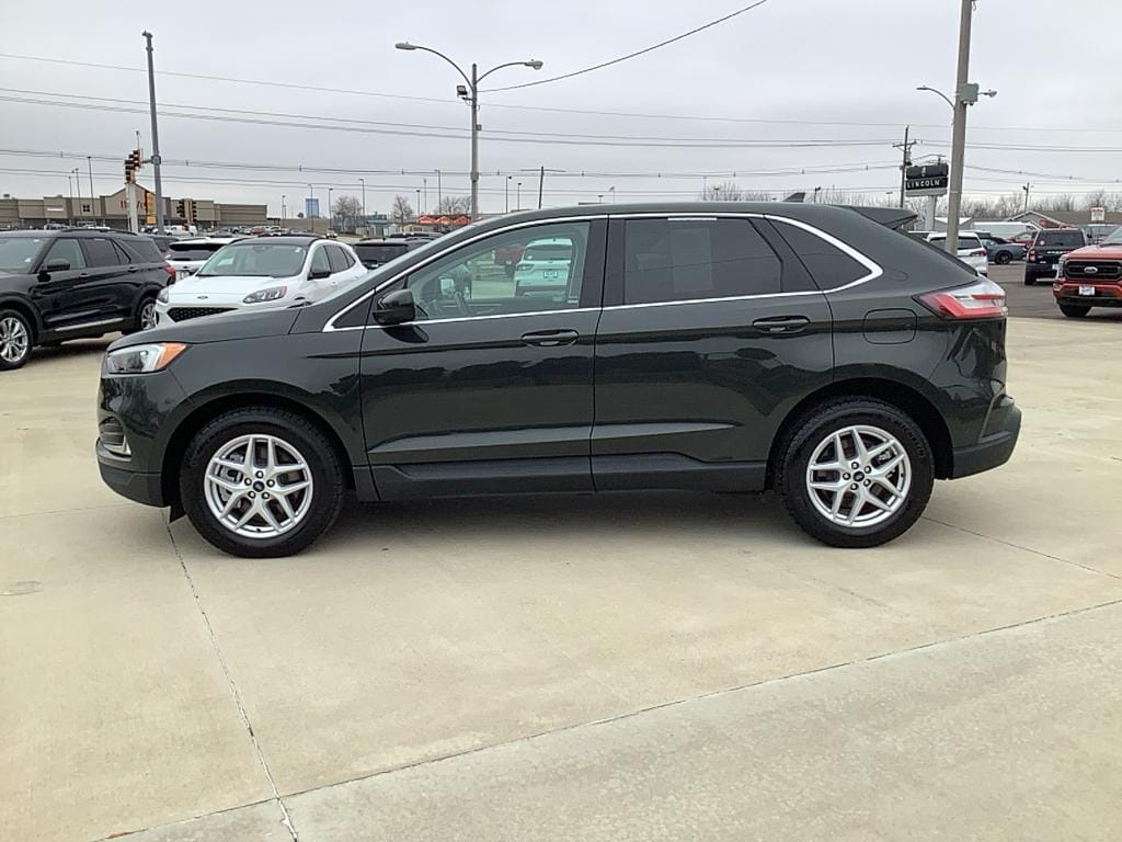 Used 2022 Ford Edge SEL with VIN 2FMPK4J93NBB08580 for sale in Jacksonville, IL