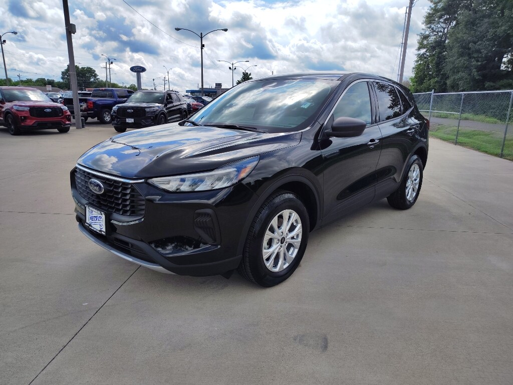 2024 Ford Escape Active Sport photo 3